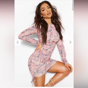 NWT boohoo dresss